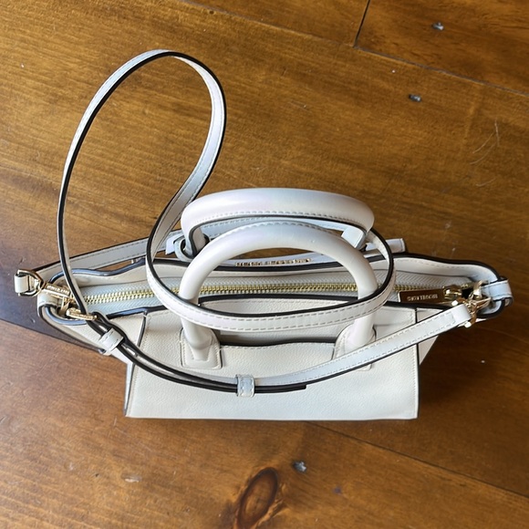 Michael Kors Avril Satchel - Light Cream - Picture 7 of 16